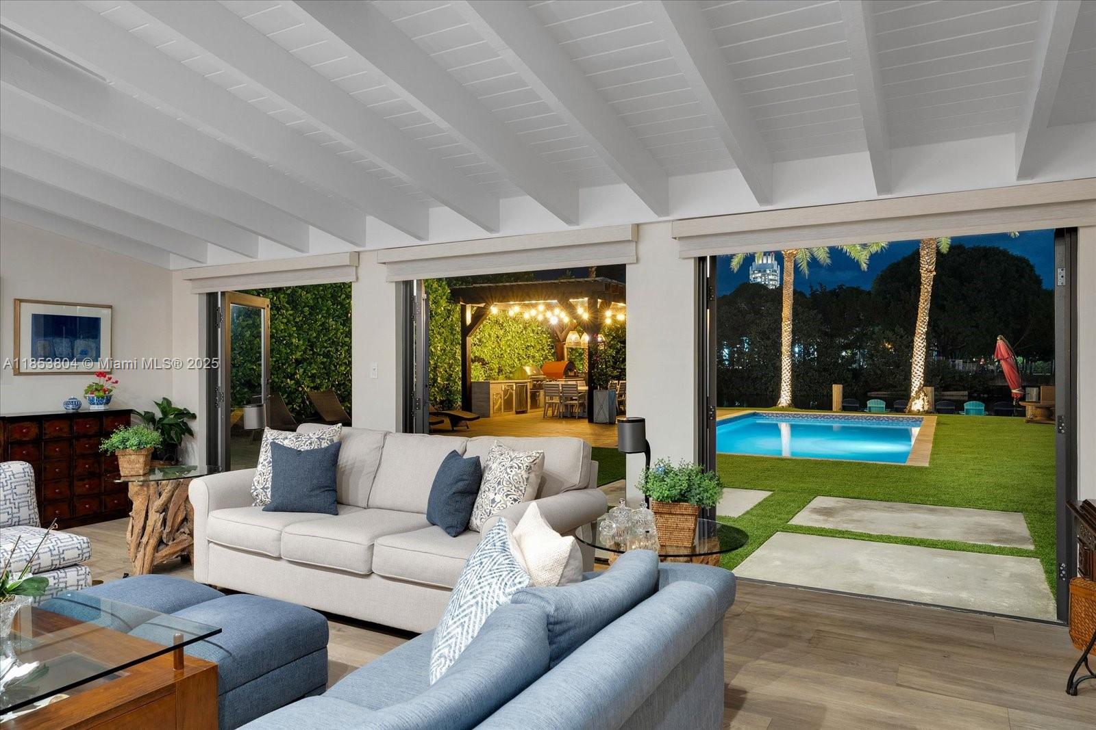 4475 Meridian Avenue Miami Beach, FL 33140 - Photo 54 of 80