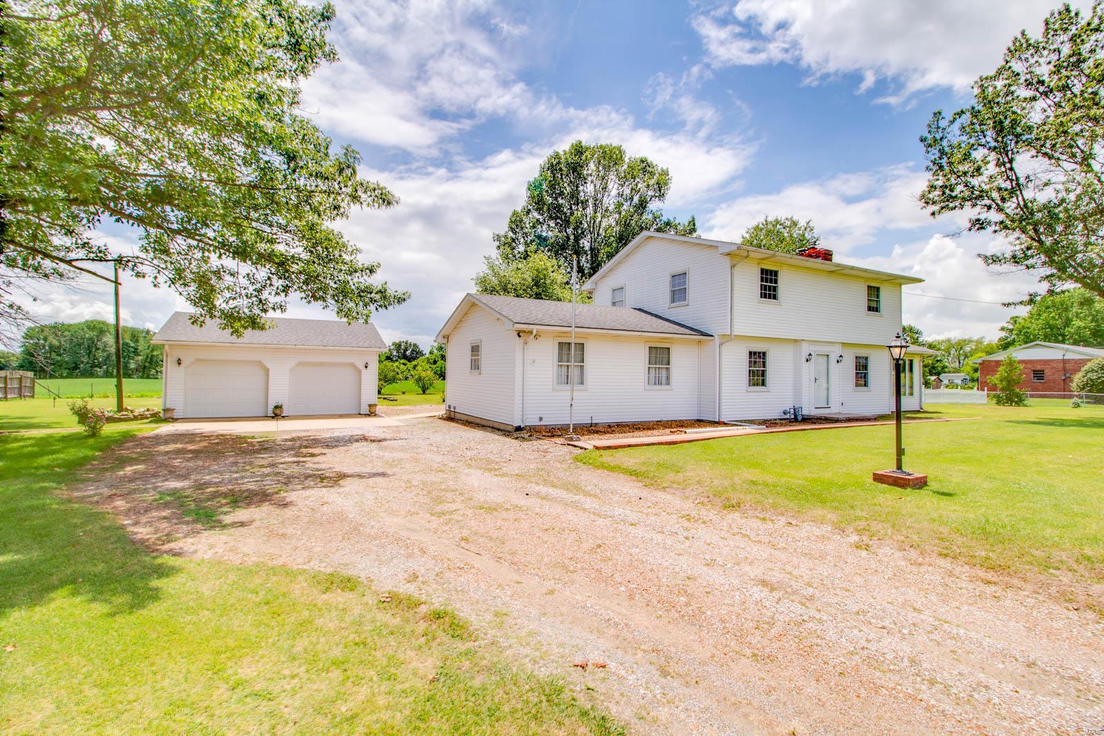 3908 McCoy Road Bethalto, IL 62010 - Photo 1 of 51