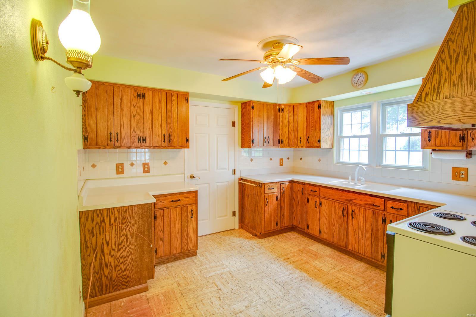 3908 McCoy Road Bethalto, IL 62010 - Photo 29 of 51