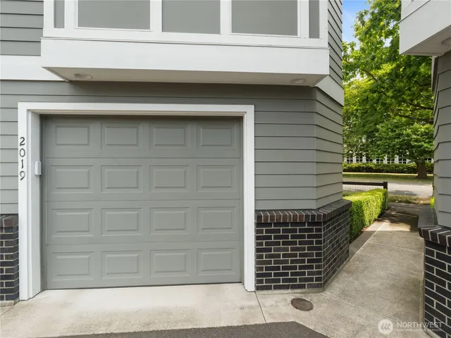 a bathroom with a toilet