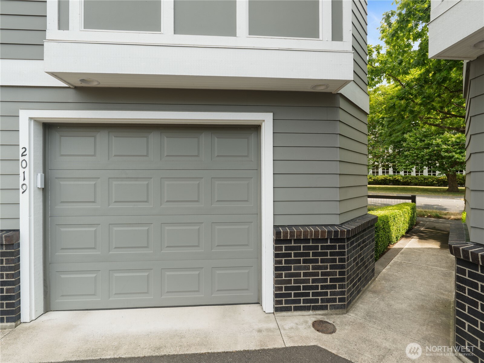 2019 Cornwall Avenue Bellingham, WA 98225 - Photo 35 of 40 a bathroom with a toilet
