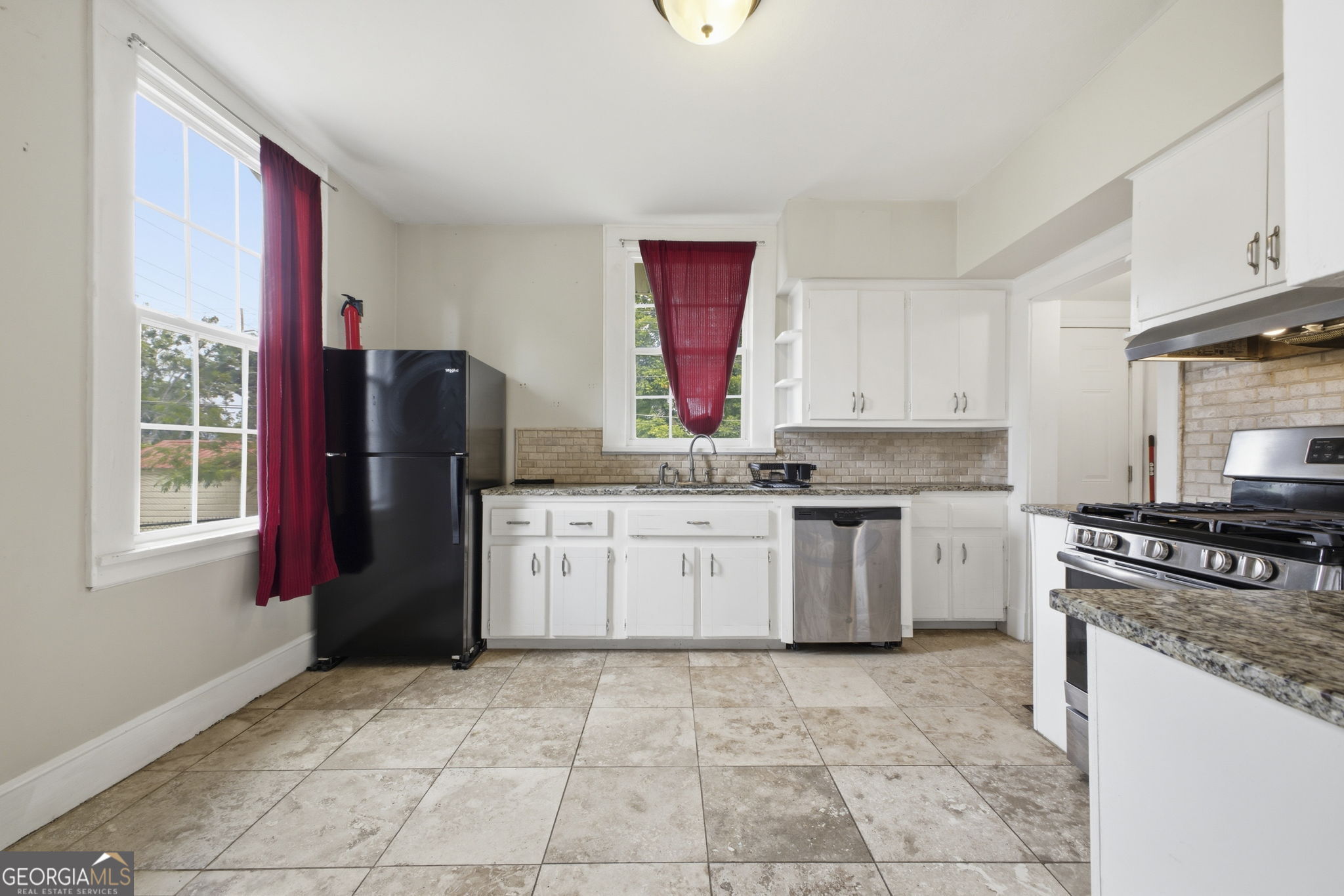 215 East 2nd Street Rome, GA 30161 - Photo 4 of 15