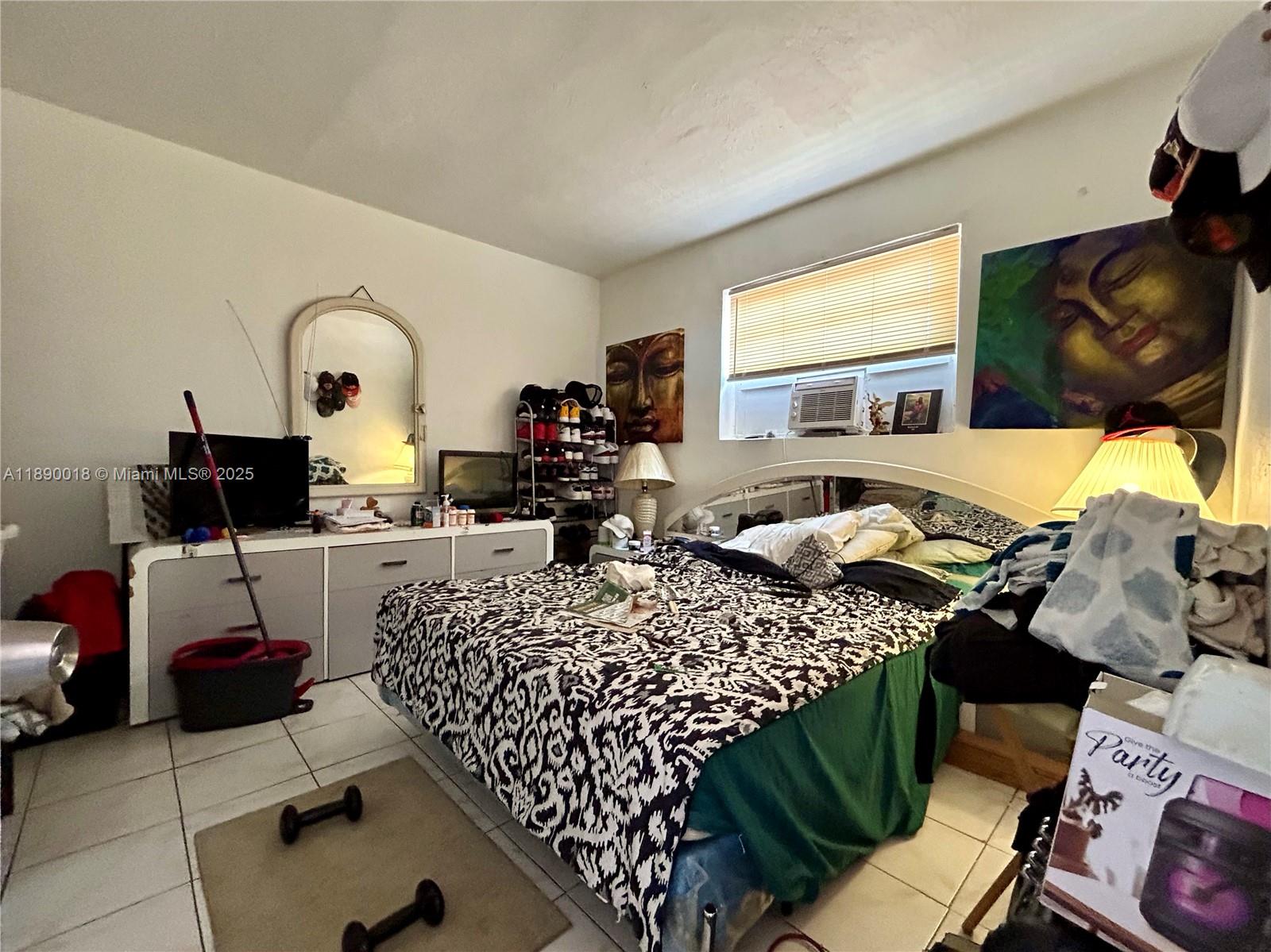 2013 Washington Avenue Opa-Locka, FL 33054 - Photo 12 of 19 a living room with furniture