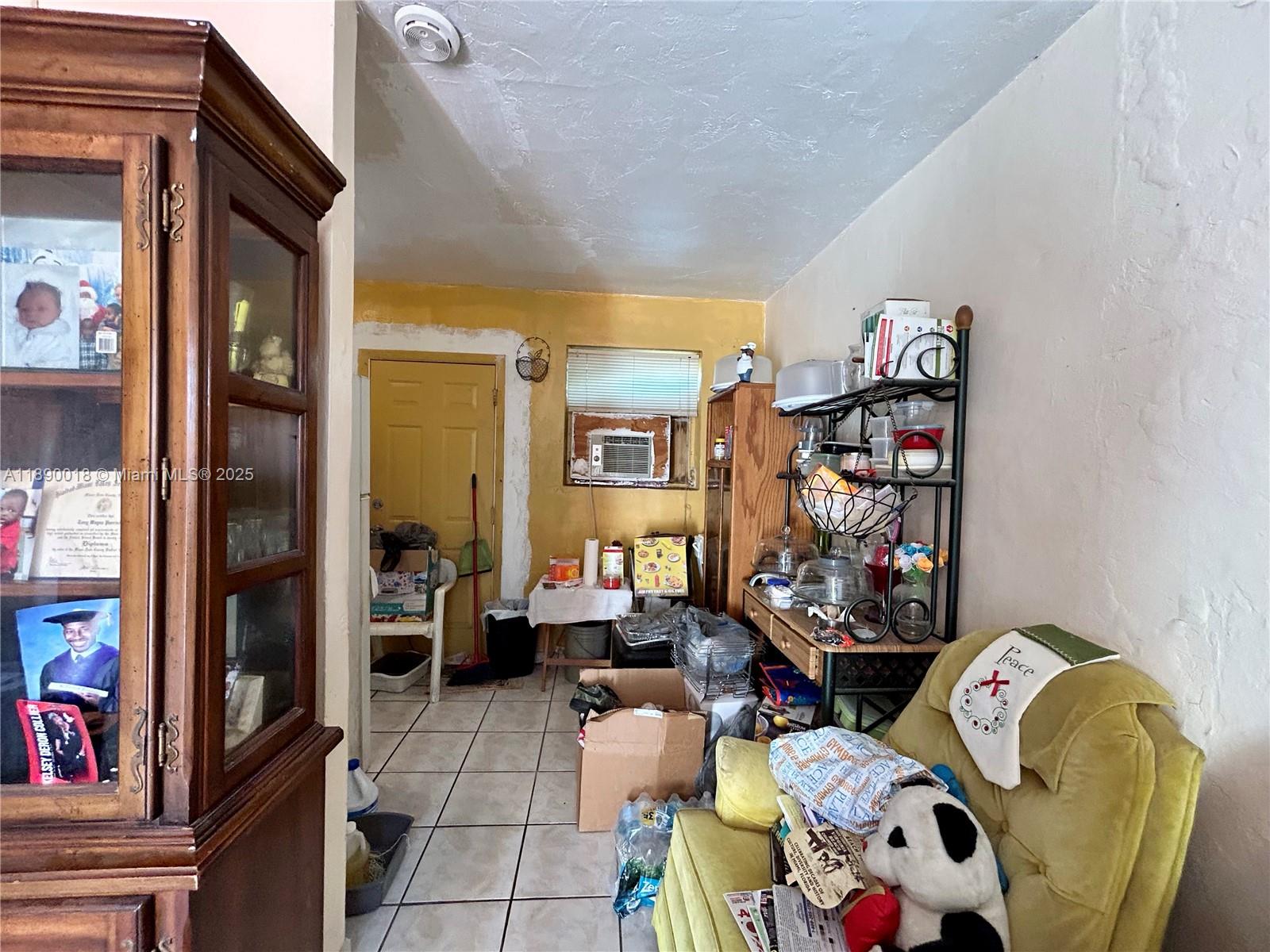 2013 Washington Avenue Opa-Locka, FL 33054 - Photo 15 of 19 a living room with furniture