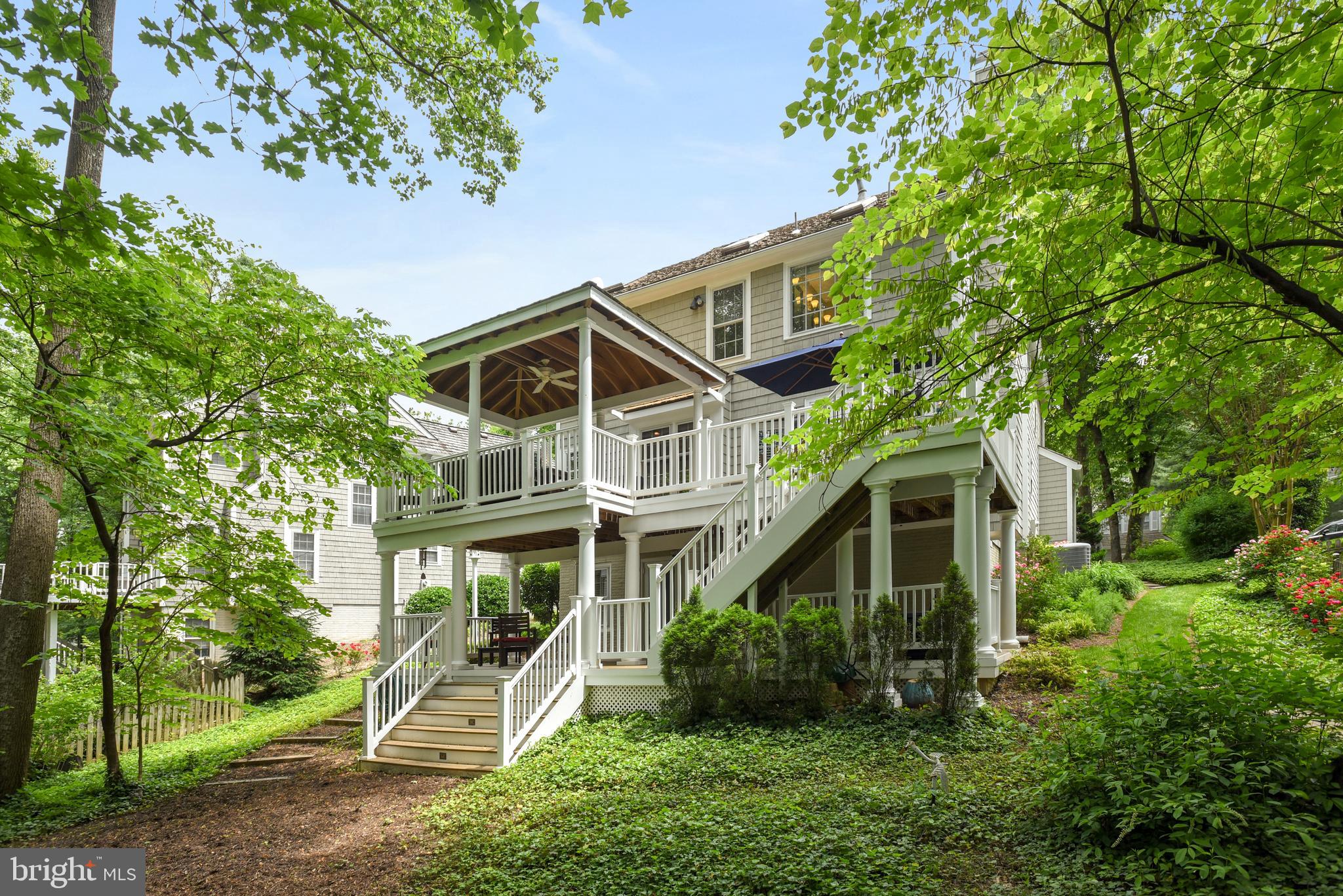 11629 Springhouse Place Reston, VA 20194 - Photo 4 of 68 View from Backyard