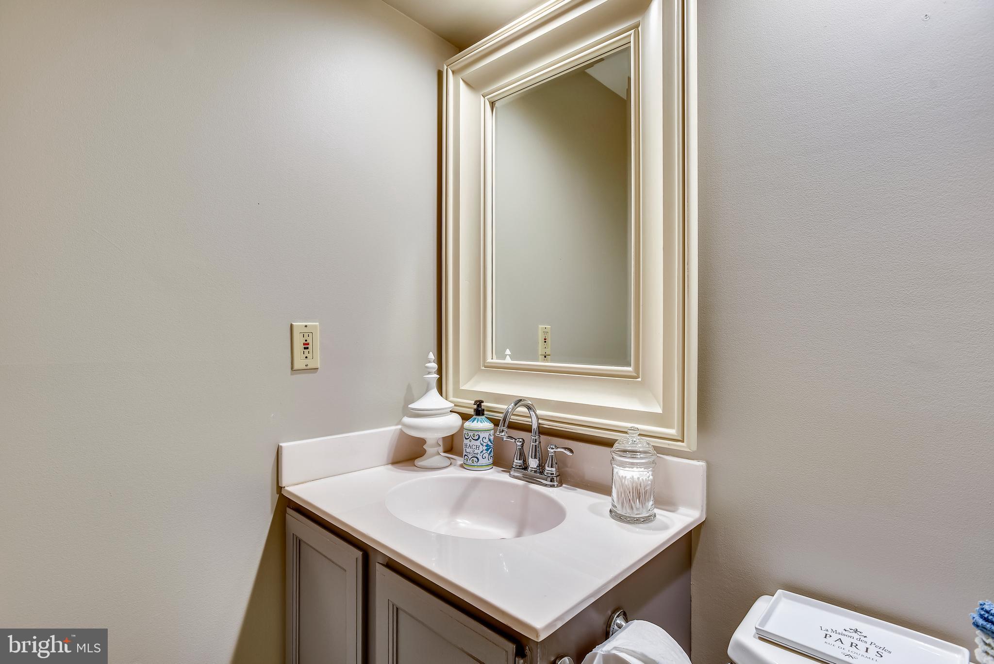 11629 Springhouse Place Reston, VA 20194 - Photo 39 of 68 Gallery Image 39