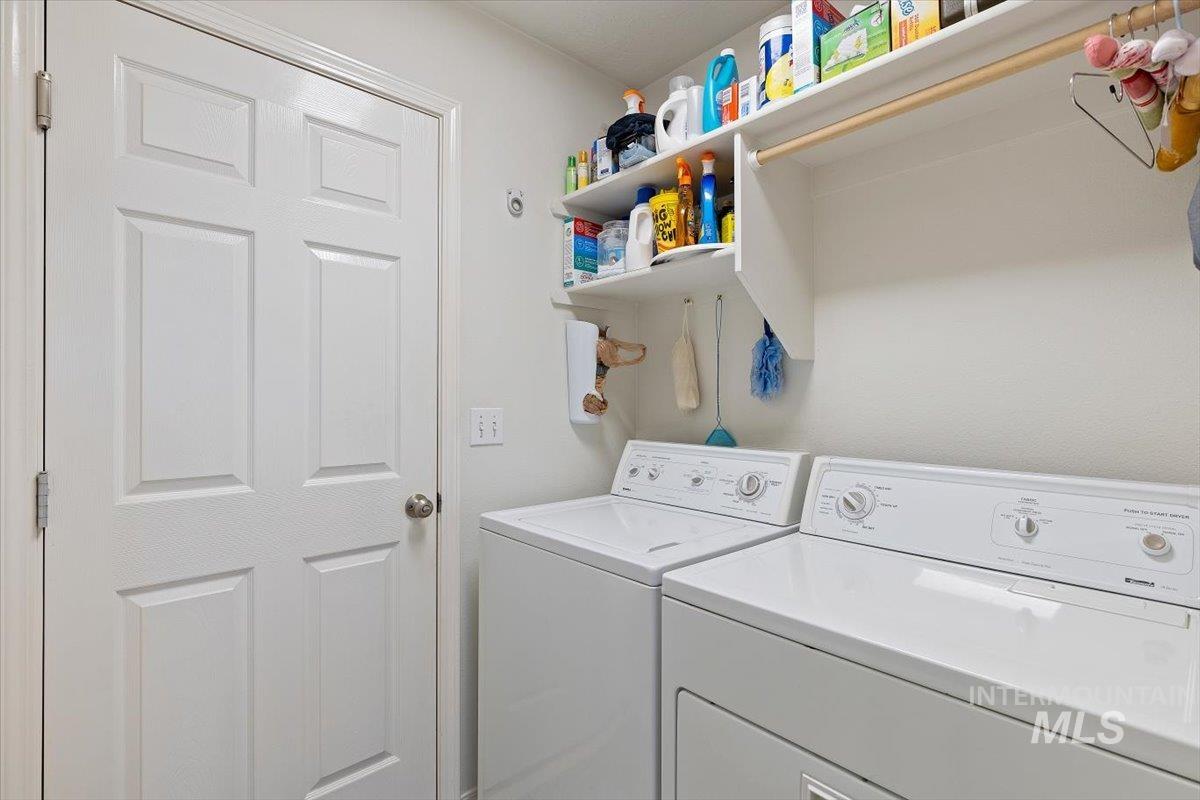 3357 West Fieldstream Lane Meridian, ID 83646 - Photo 20 of 24 Laundry room with separate washer and dryer