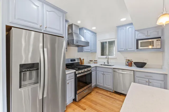 $890,000 | 179 St Michaels Court, Daly City, CA 94015