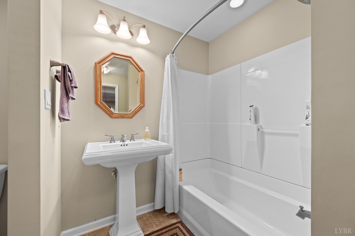 2009 Weatherhill Road Forest, VA 24551 - Photo 33 of 55