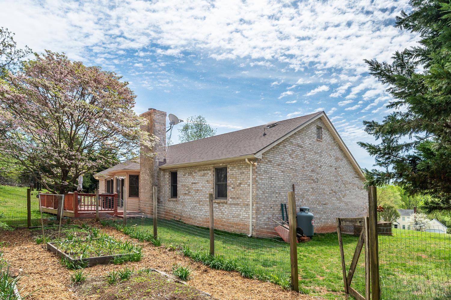 2009 Weatherhill Road Forest, VA 24551 - Photo 43 of 55