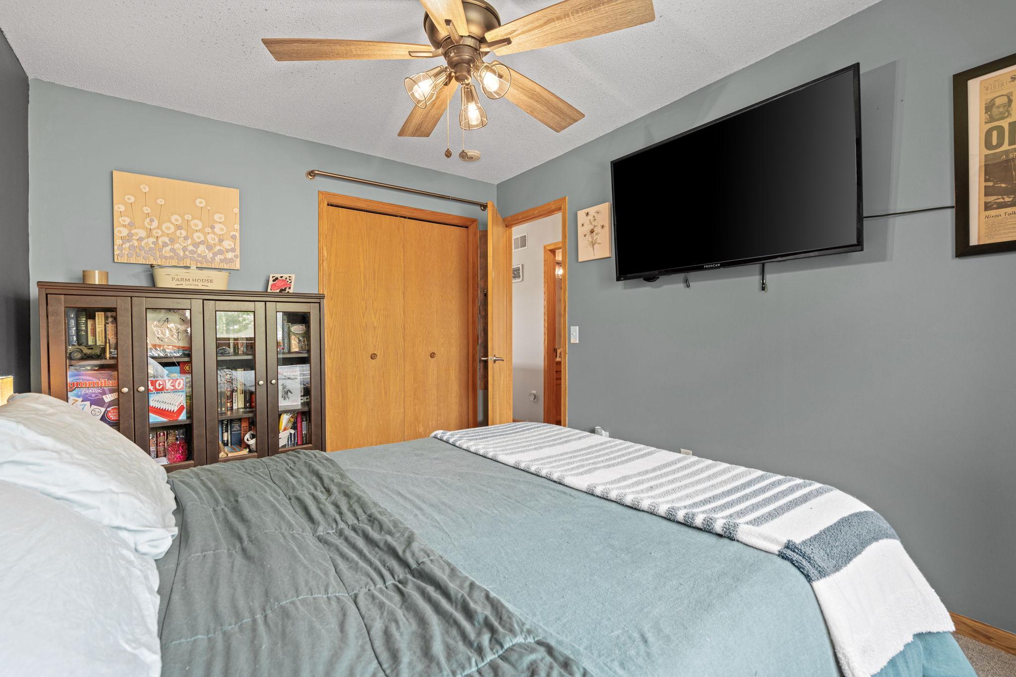 609 Bluebird Street Mora, MN 55051 - Photo 10 of 19