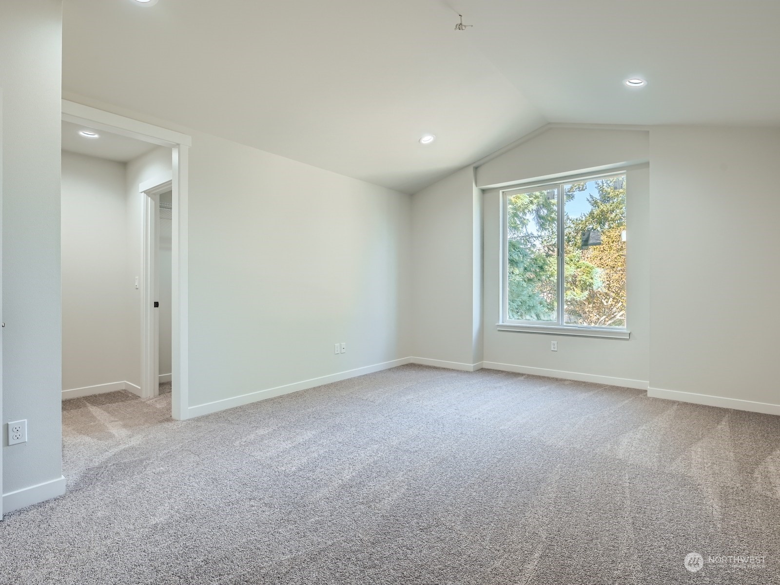 204 Date Avenue Sultan, WA 98294 - Photo 11 of 18 an empty room with windows and closet