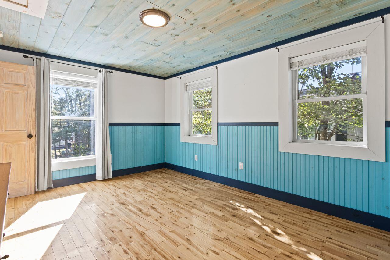 12 Lower Beach Road Saco, ME 04072 - Photo 23 of 60 20251010KH-71032