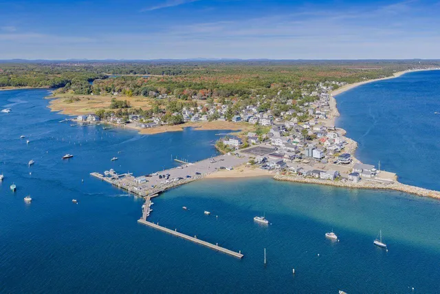 $550,000 | 12 Lower Beach Road, Saco, ME 04072