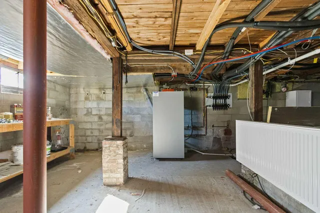 $550,000 | 12 Lower Beach Road, Saco, ME 04072