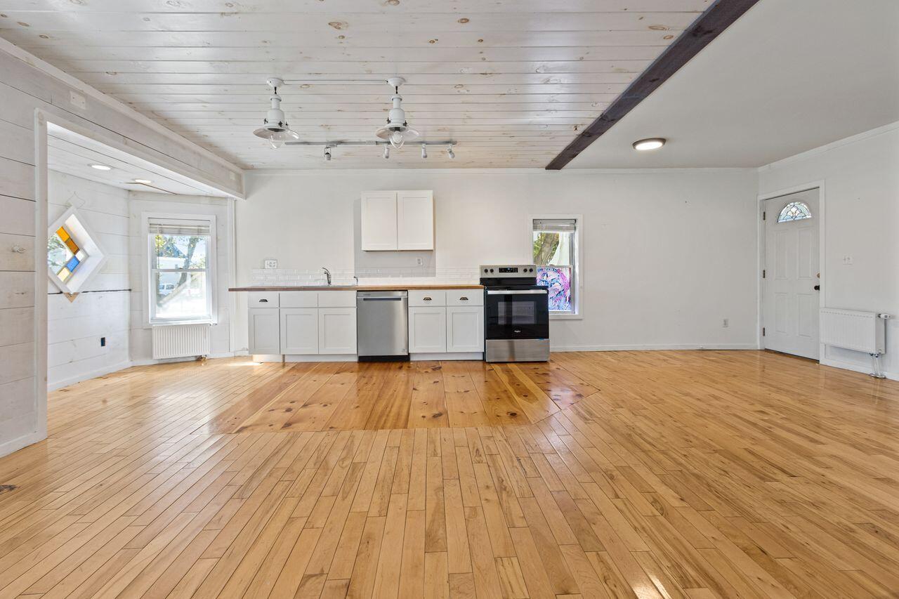 12 Lower Beach Road Saco, ME 04072 - Photo 7 of 60 20251010KH-71010