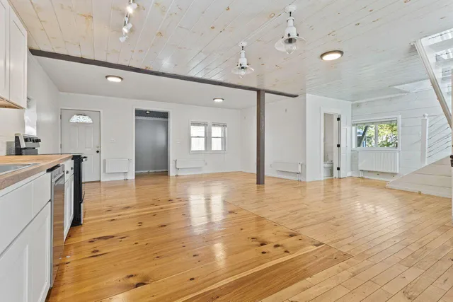 $550,000 | 12 Lower Beach Road, Saco, ME 04072