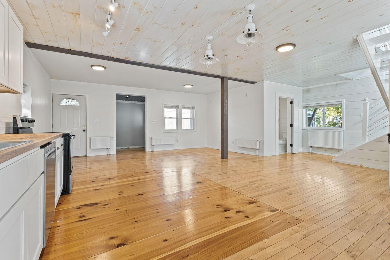 12 Lower Beach Road Saco, ME 04072 - Photo 9 of 60 20251010KH-71012