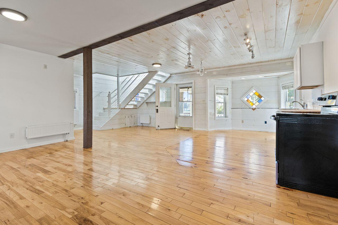 12 Lower Beach Road Saco, ME 04072 - Photo 10 of 60 20251010KH-71013