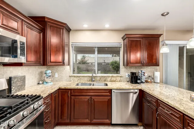 $550,000 | 5036 North 86th Drive, Glendale, AZ 85305