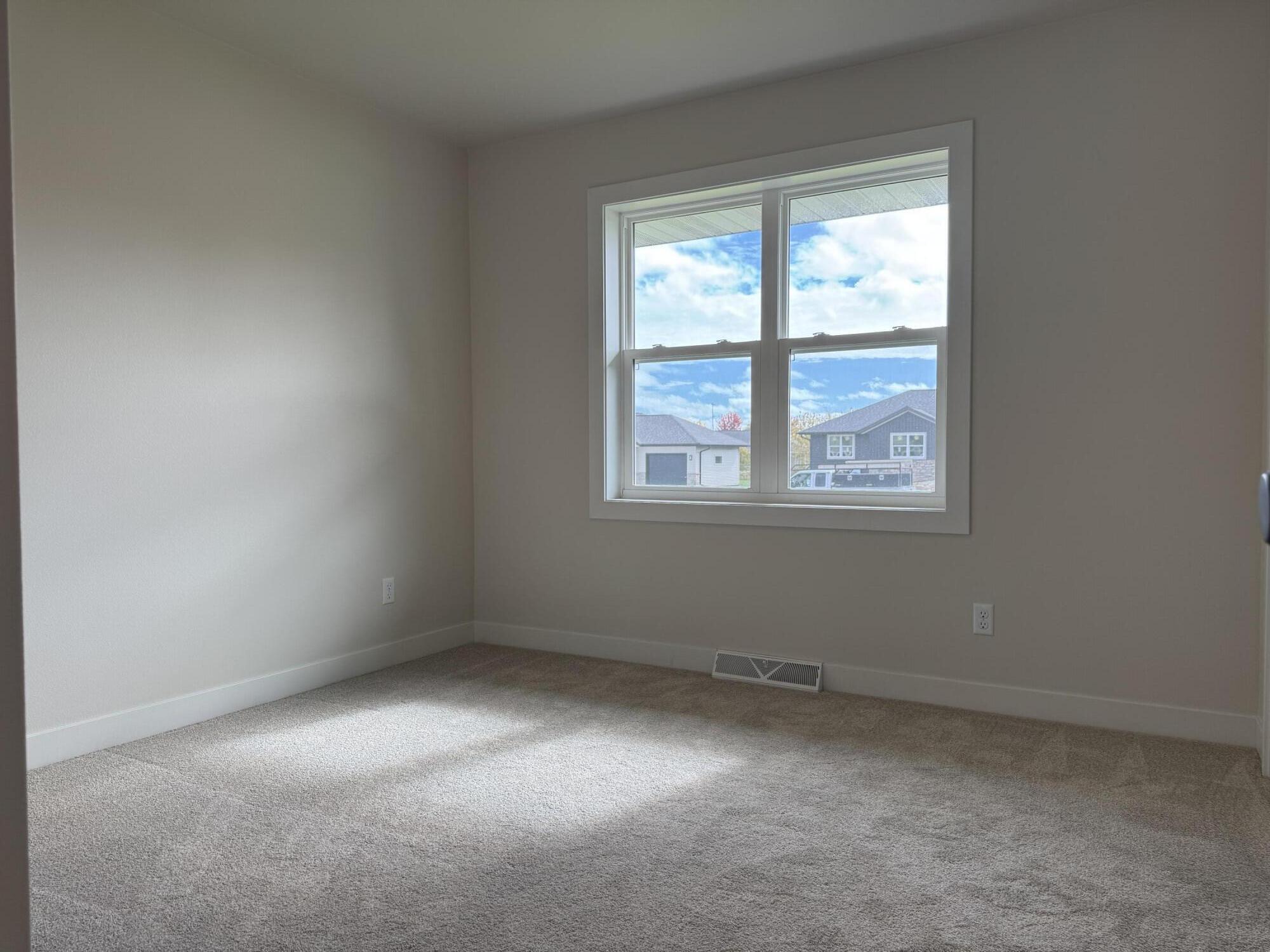 2850 Granite Court Sheboygan, WI 53081 - Photo 13 of 19 IMG_4837