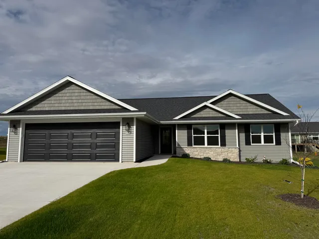$524,900 | 2850 Granite Court, Sheboygan, WI 53081