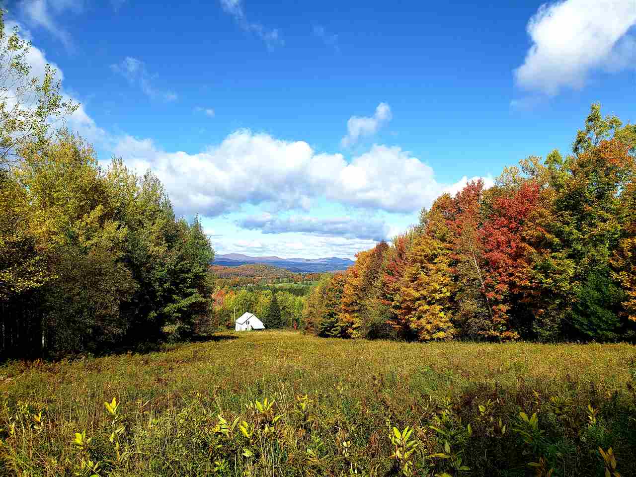 952 North Kirby Road Kirby, VT 05851 - Photo 4 of 18 Gallery Image 4