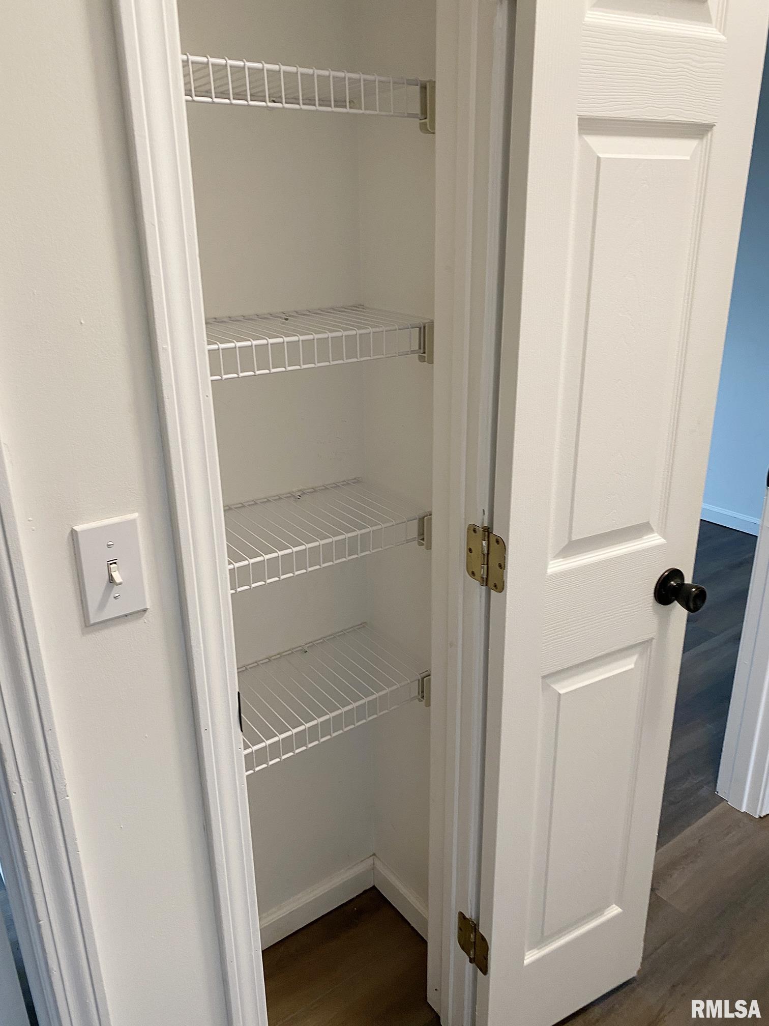 508 Holland Road, Unit 2 Germantown Hills, IL 61548 - Photo 6 of 20