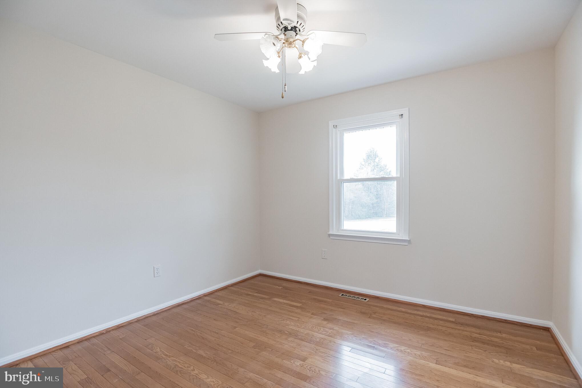 5911 Stephen Reid Road Huntingtown, MD 20639 - Photo 17 of 30 Bedroom #2