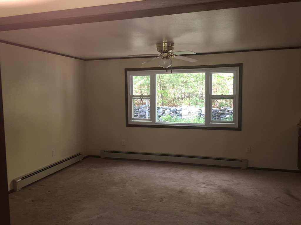 304 Sugar Road Bolton, MA 01740 - Photo 9 of 28