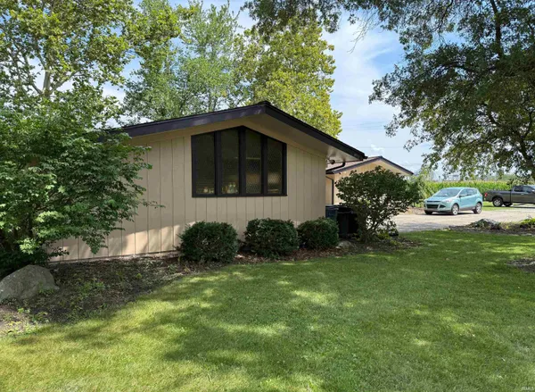 $319,700 | 1105 Clark Street, Berne, IN 46711