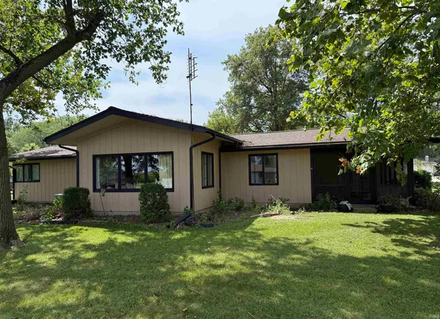 $319,700 | 1105 Clark Street, Berne, IN 46711