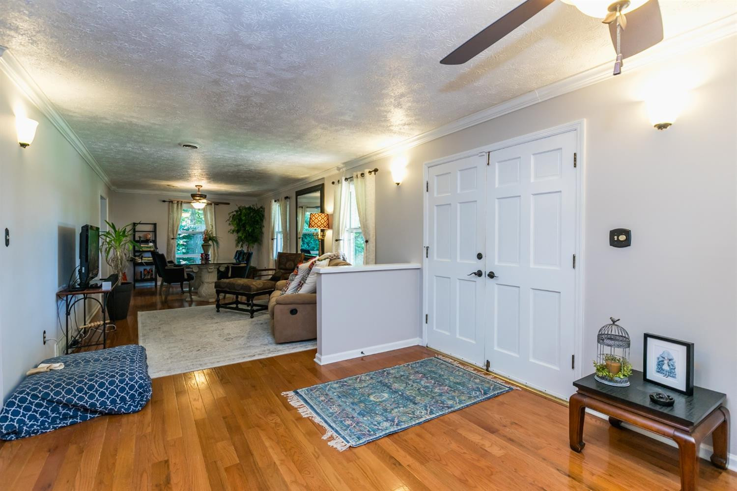 4259 Winchester Road Lexington, KY 40516 - Photo 5 of 58 Listing Photo
