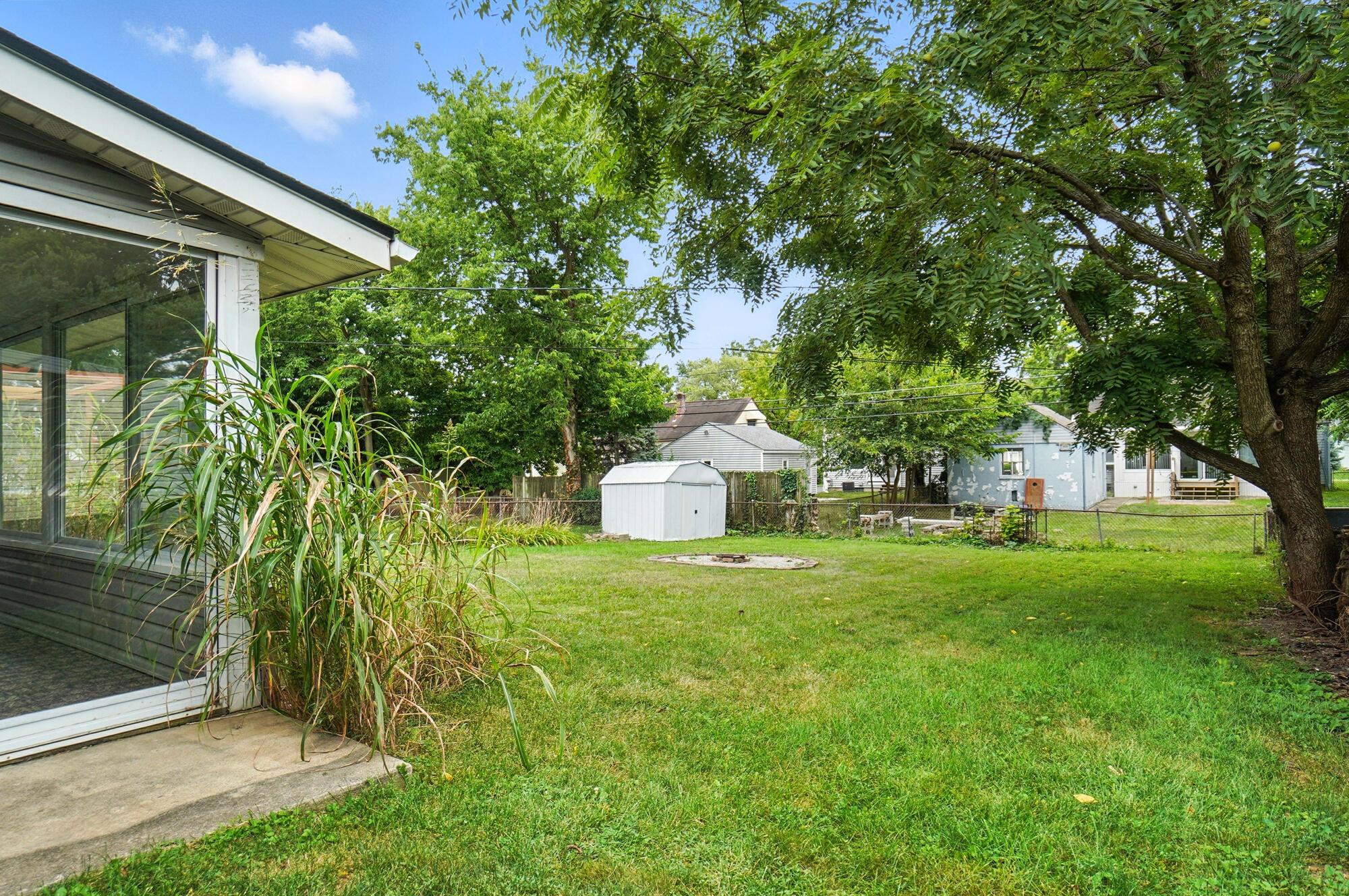 905 Kinnear Road Columbus, OH 43212 - Photo 52 of 67 View From Family Room Slider