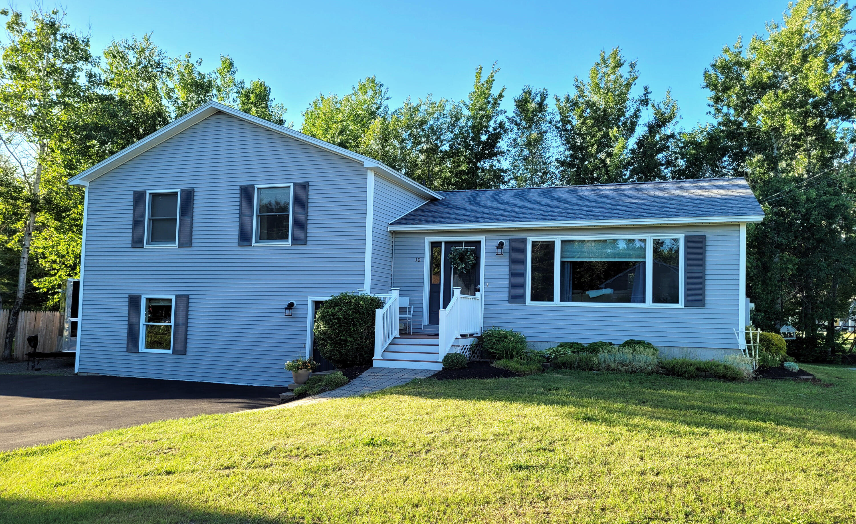10 Valley Farms Road Fairfield, ME 04937 - Photo 1 of 36 Front View