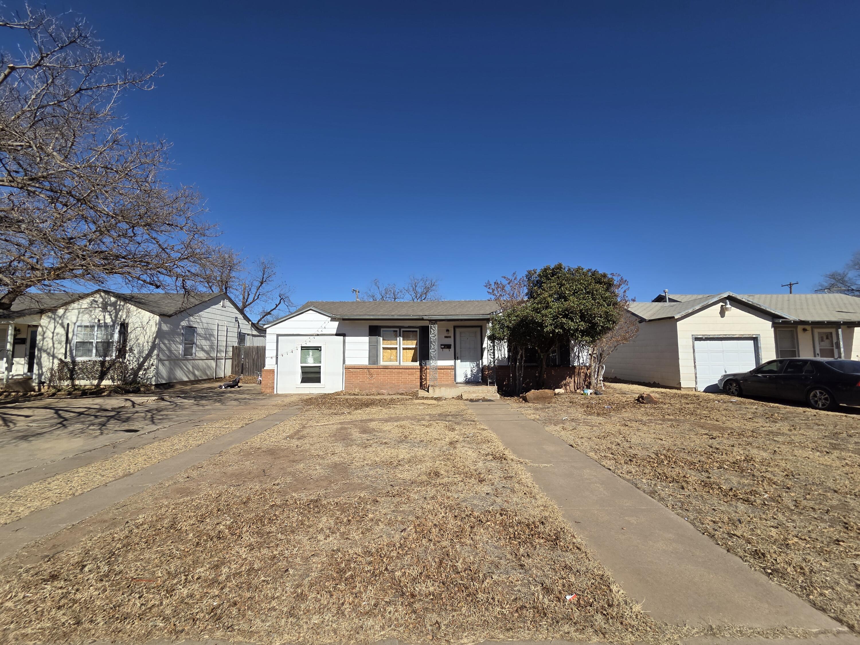 2708 42nd Street Lubbock, TX 79413 - Photo 3 of 8 20260205_121636