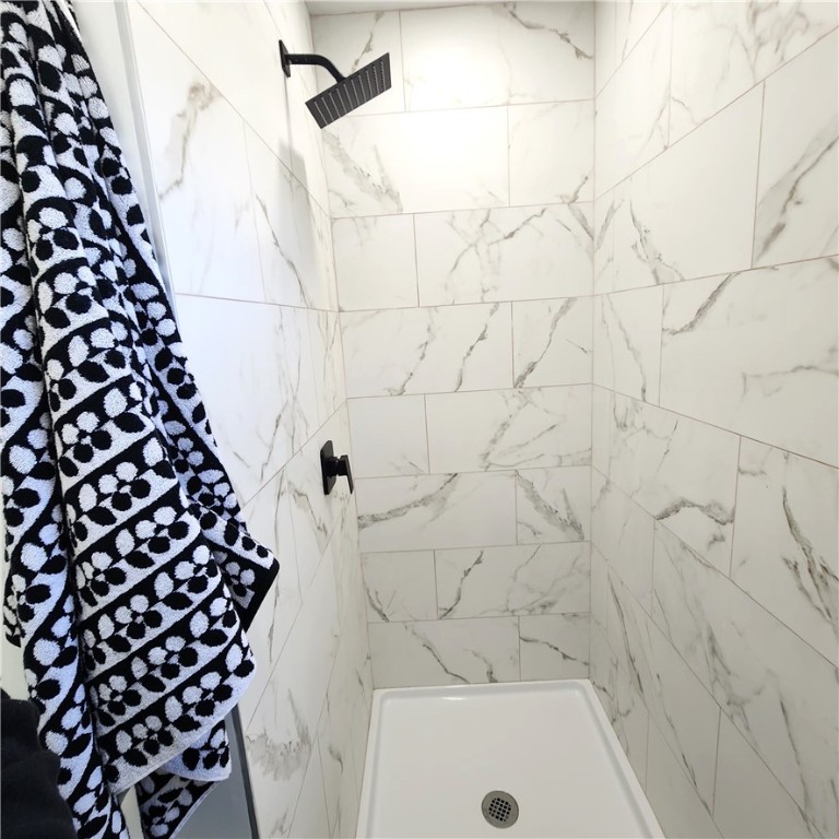 66 Lambert Drive Greece, NY 14616 - Photo 15 of 18