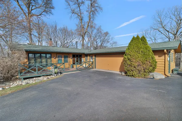 $550,000 | 234 County Road 6 Southwest, Howard Lake, MN 55349