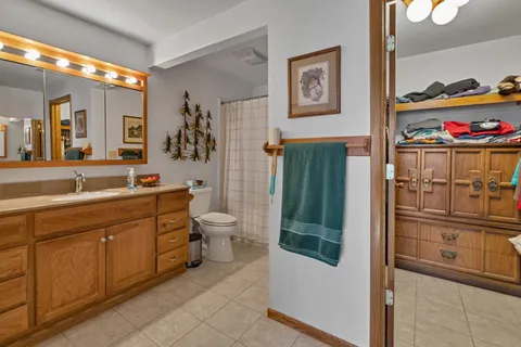 $550,000 | 234 County Road 6 Southwest, Howard Lake, MN 55349