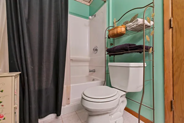 $550,000 | 234 County Road 6 Southwest, Howard Lake, MN 55349