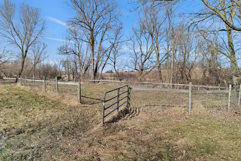 $550,000 | 234 County Road 6 Southwest, Howard Lake, MN 55349