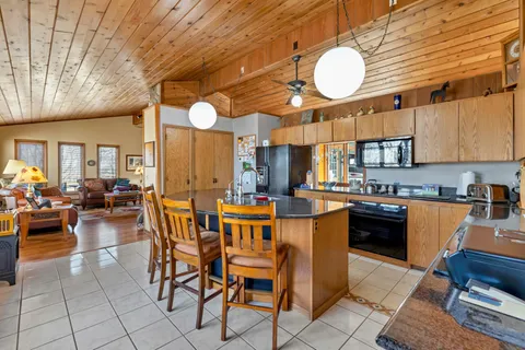 $550,000 | 234 County Road 6 Southwest, Howard Lake, MN 55349