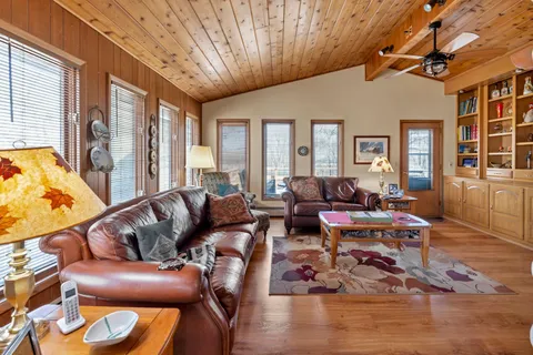 $550,000 | 234 County Road 6 Southwest, Howard Lake, MN 55349