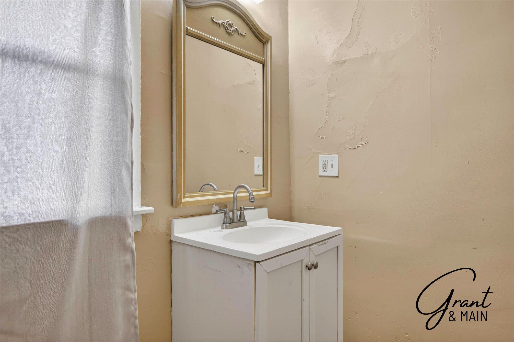 1252 Edison Street Detroit, MI 48202 - Photo 18 of 37 024-24-1252 Edison St Detroit, MI 48202