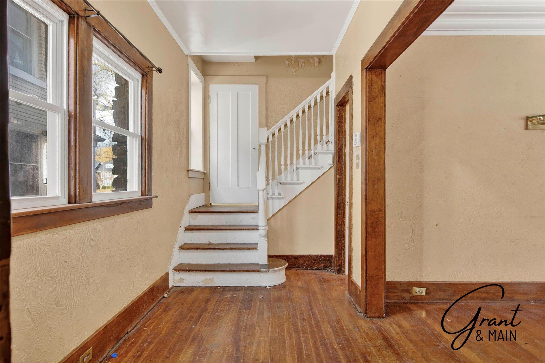 1252 Edison Street Detroit, MI 48202 - Photo 10 of 37 010-10-1252 Edison St Detroit, MI 48202