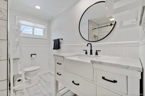 $989,888 | 7 Rita Lane, Plainview, NY 11803