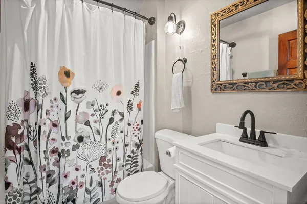 $395,000 | 432 Church Street, Batavia, IL 60510