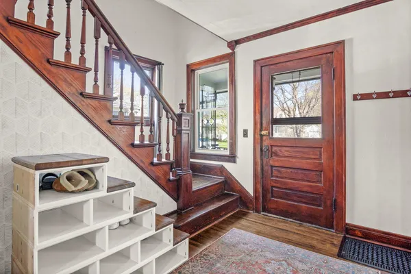 $395,000 | 432 Church Street, Batavia, IL 60510