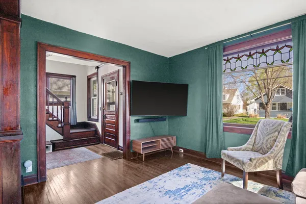 $395,000 | 432 Church Street, Batavia, IL 60510