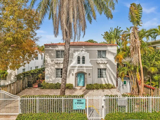 $2,500,000 | 1534 Euclid Avenue, Miami Beach, FL 33139